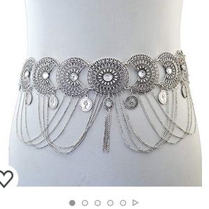 Vintage look chain belt
